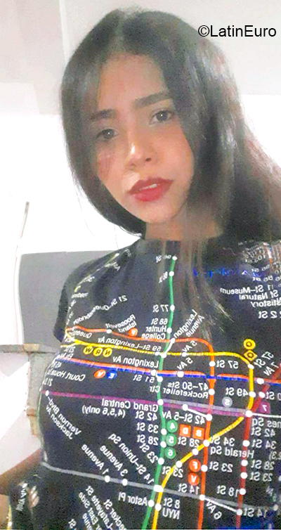 Date this georgeous Venezuela girl Jorgelis from Maracaibo VE3491