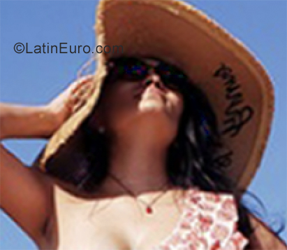 Date this sultry Colombia girl Marcela from Monteria CO28836