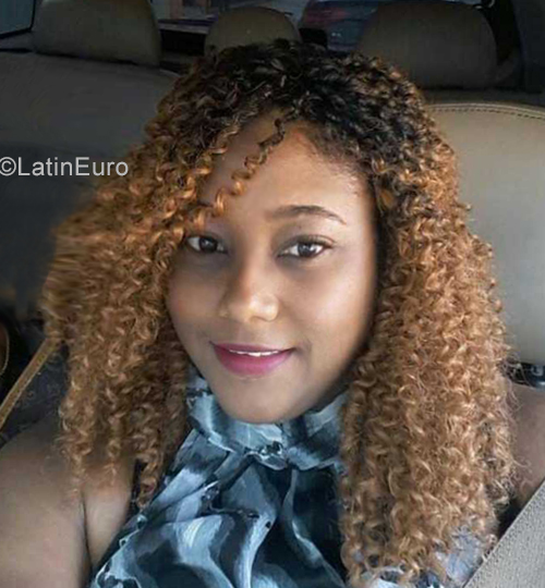 Date this young Dominican Republic girl Mercedes from Santo Domingo DO39187