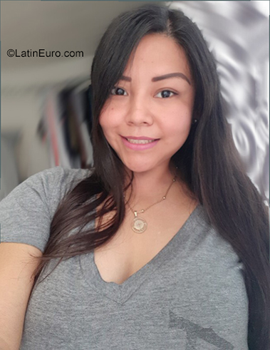 Date this funny Mexico girl Nancy from Queretaro MX2226