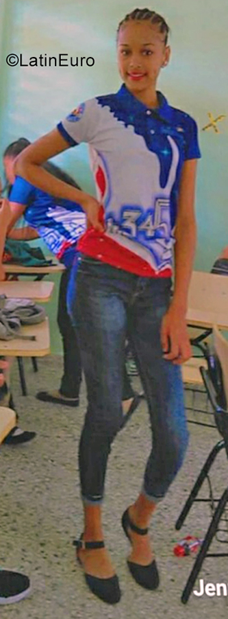 Date this fun Dominican Republic girl Jenny from Santos Domingo DO39205