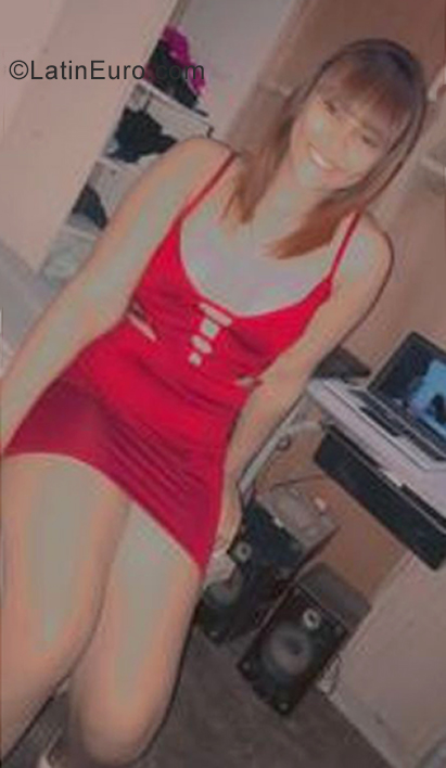 Date this cute Dominican Republic girl Celanny vasque from Santo Domingo DO39371