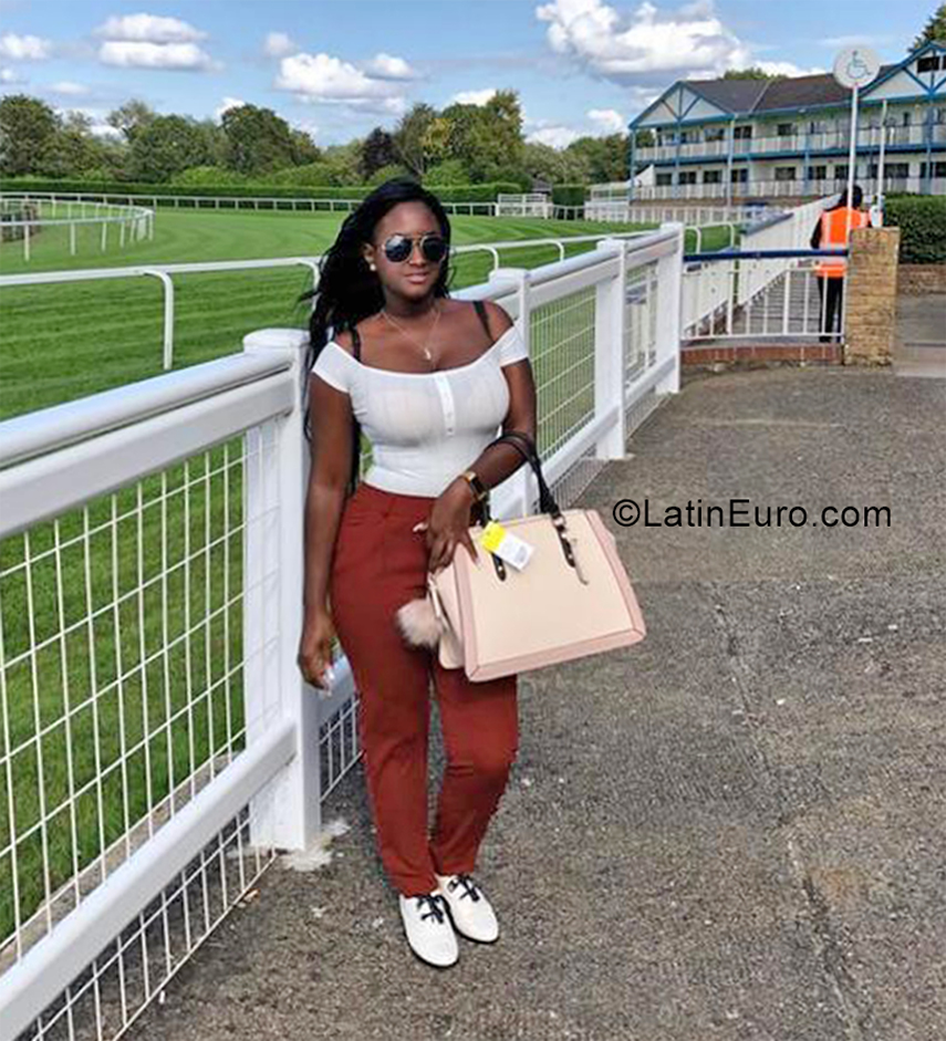 Date this fun Colombia girl Sandra from Caucasia CO29485