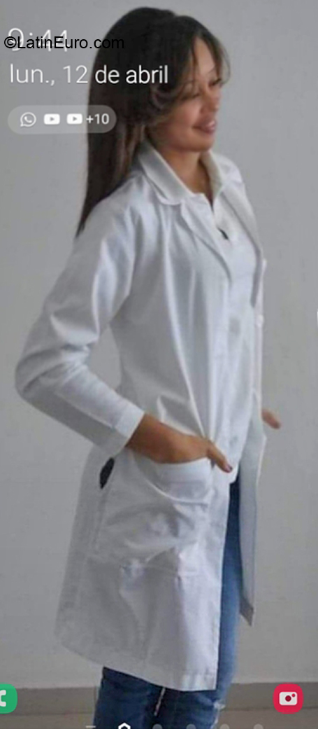 Date this lovely Dominican Republic girl Estefani from Puerto Plata DO39454