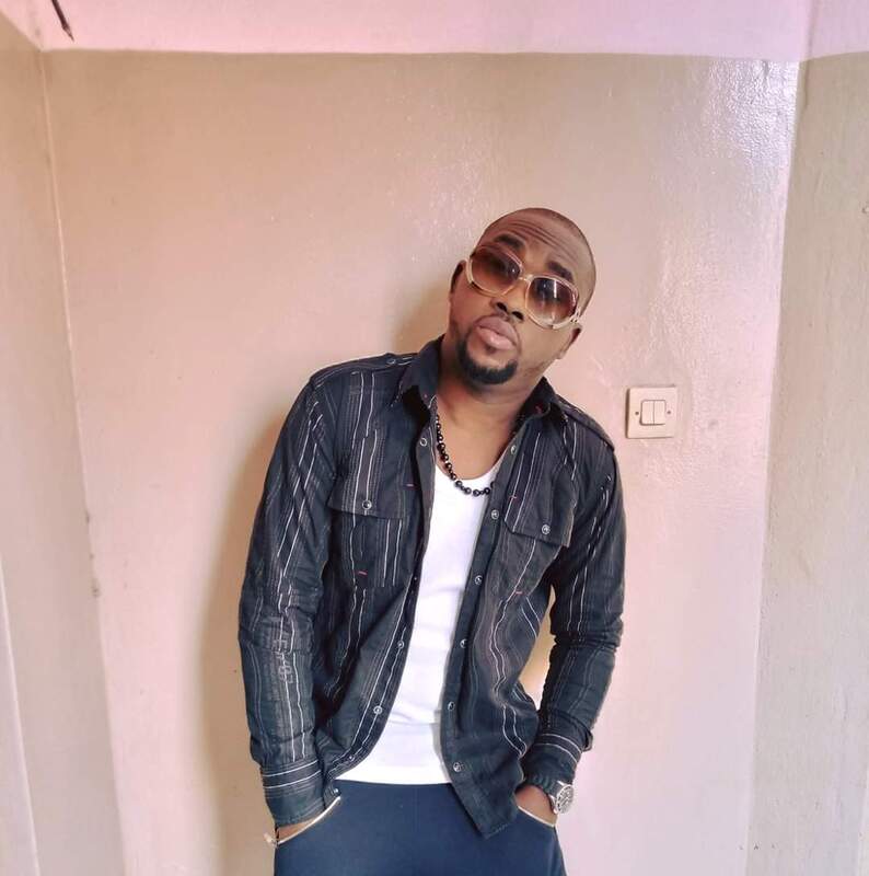 Date this voluptuous Togo man Jroc from Lom&eacute; TG53