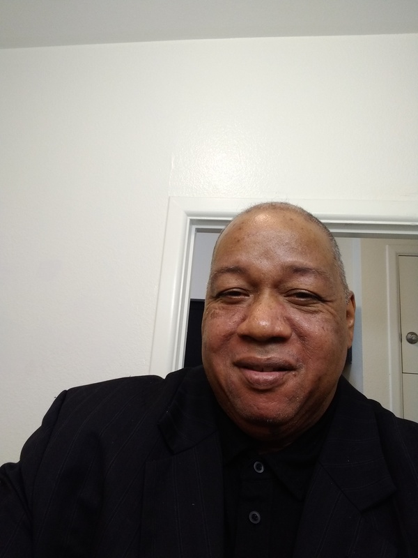 Date this attractive United States man James from Houston US21204