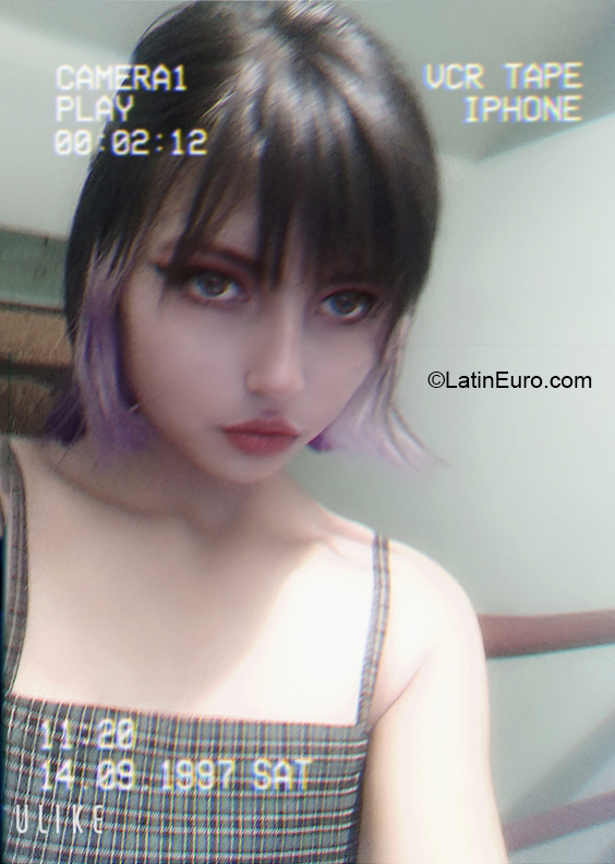 Date this hot Bolivia girl Yeremi from Cochabamba BO120