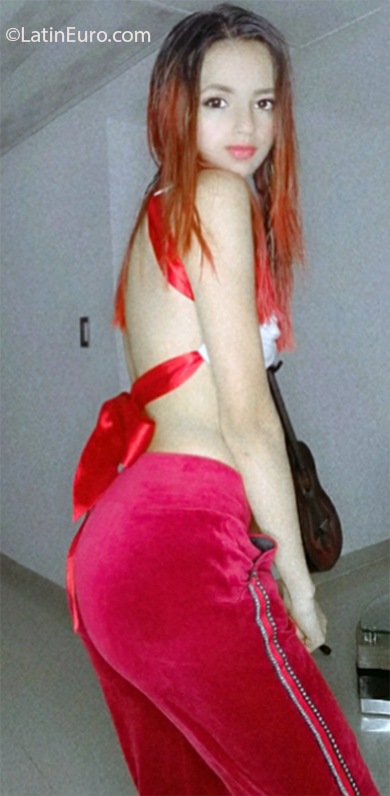 Date this passionate Colombia girl Julissa from Popayan CO30086