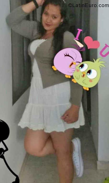 Date this lovely Colombia girl Luisa fernanda from Bogota CO30126