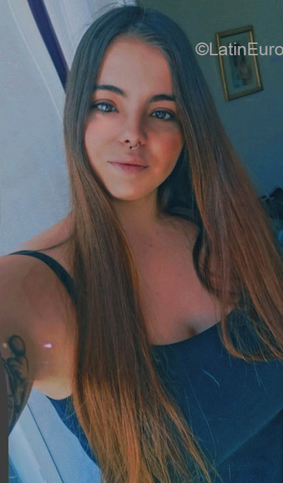 Date this funny Spain girl Sara from Cadiz ES626