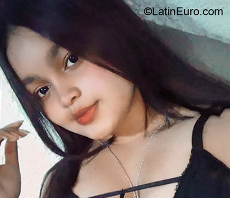 Date this funny Colombia girl Camila Molina from Bogotá CO30277