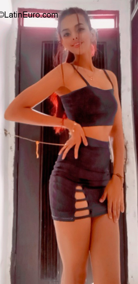 Date this good-looking Colombia girl Marly ospina from Pereira CO30284