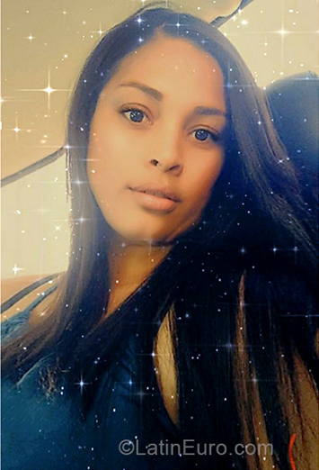 Date this tall Dominican Republic girl Aidelisa from San Pedro De Macoris DO39876