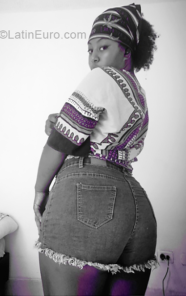 Date this georgeous Colombia girl Zaudia from Girar d ot CO30417