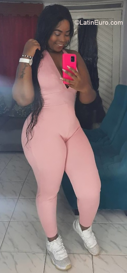 Date this georgeous Colombia girl Katherine from Cali CO30446