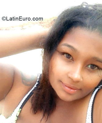 Date this foxy Dominican Republic girl Marleny from Santo Domingo DO39979