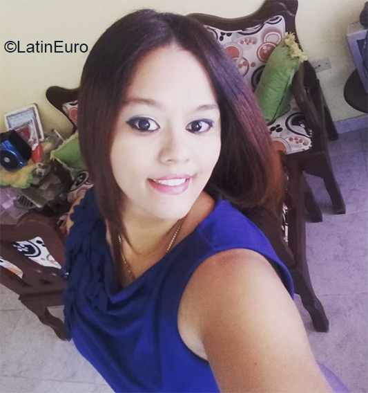 Date this exotic Dominican Republic girl Desire from Santo Domingo DO39985