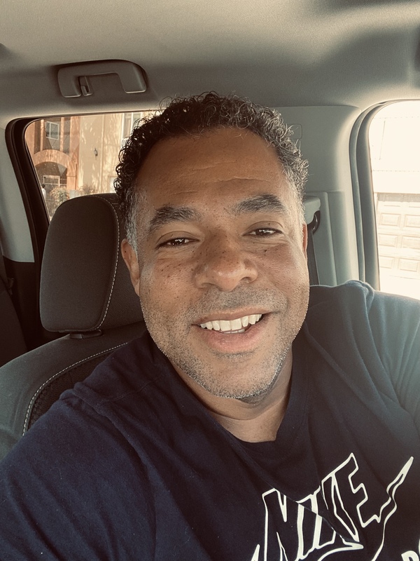 Date this sultry United States man Albirdin from San Diego US21347