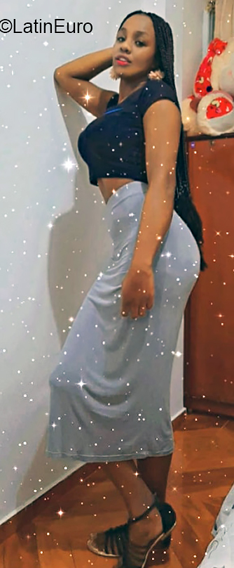 Date this sensual Colombia girl Yady from Bogota CO30635