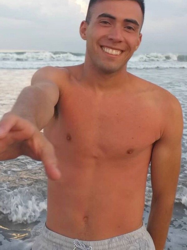 Date this sultry Argentina man Ismael from Mendoza AR778