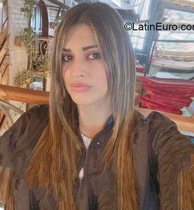 Date this passionate Colombia girl Angie from  CO31538