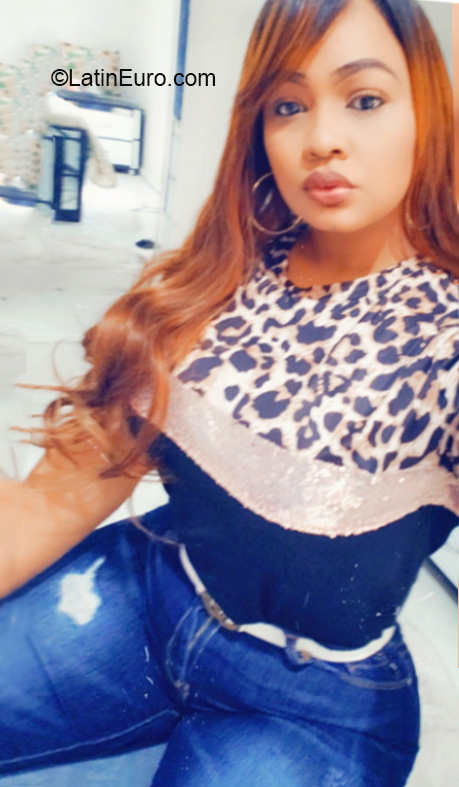 Date this beautiful Dominican Republic girl Lixa from Puerto Plata San Felipe DO40107