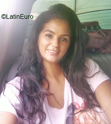 Date this beautiful Venezuela girl Wilmery from Caracas VE4040
