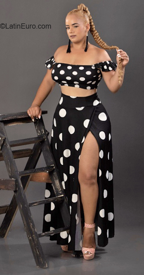 Date this fun Dominican Republic girl Massiel from Nagua DO40228