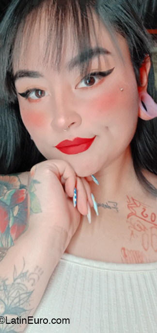 Date this foxy Colombia girl Lu from Bogota CO30978