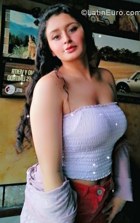 Date this charming Peru girl Kathia from Lima PE1939