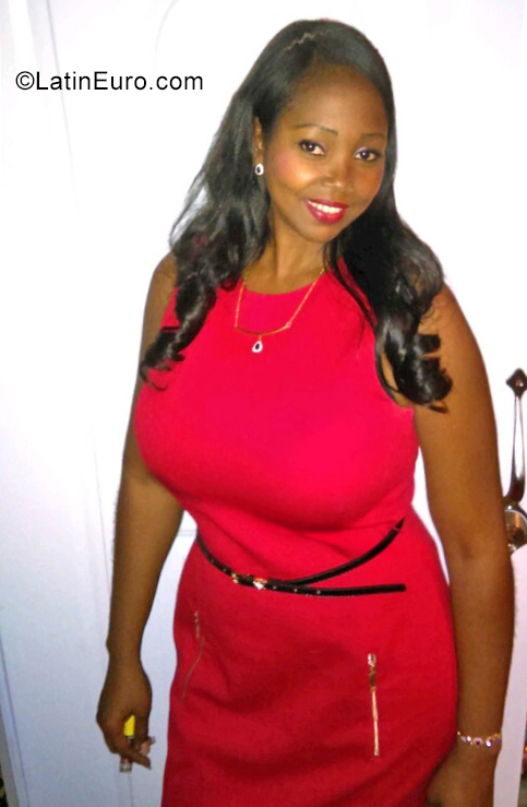 Date this passionate Dominican Republic girl Emilia cristina from San Cristobal DO40361