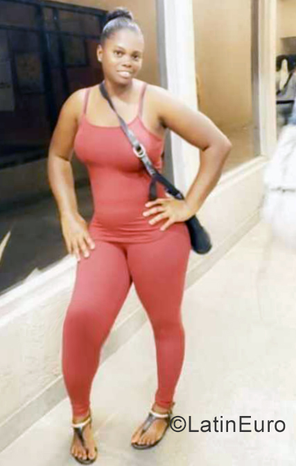 Date this beautiful Jamaica girl Simone from Montego Bay JM2717