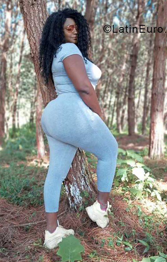 Date this cute Colombia girl Daniela from Cali CO31117