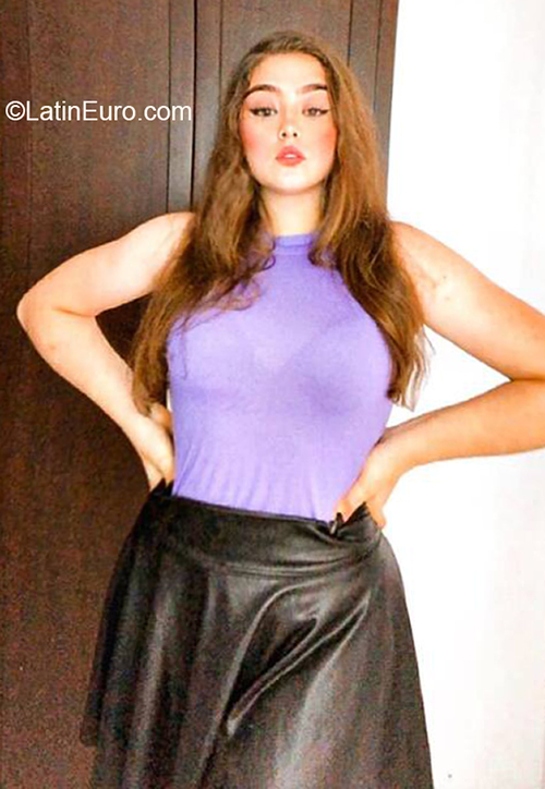 Date this gorgeous Colombia girl Emma from Pereira CO31139