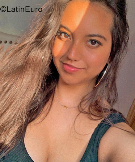 Date this cute Spain girl Carla from Madrid ES676