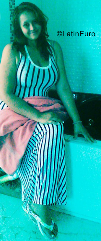 Date this good-looking Colombia girl Carolina from Yopal CO31211