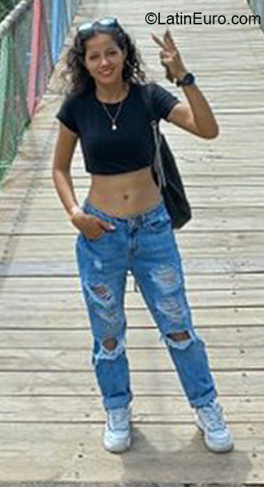 Date this exotic Colombia girl Maira from Medellin CO31387