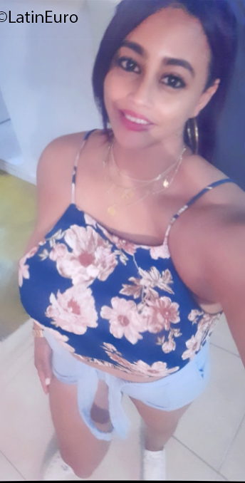 Date this lovely Dominican Republic girl Brianda from Santiago DO40740