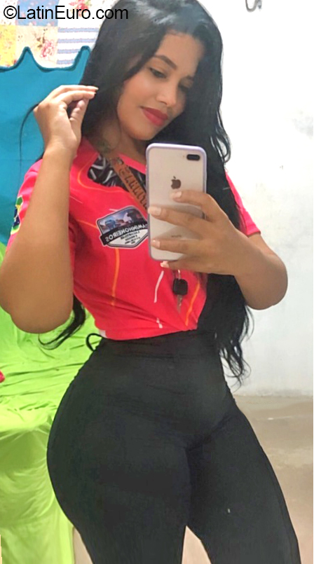 Date this athletic Brazil girl Wanessa from Santo Amaro Do Maranhao BR12112