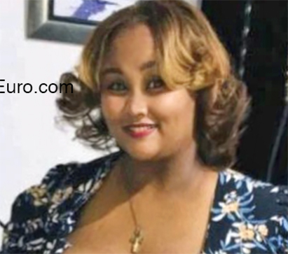 Date this charming Dominican Republic girl Juri from Santo Domingo DO42988