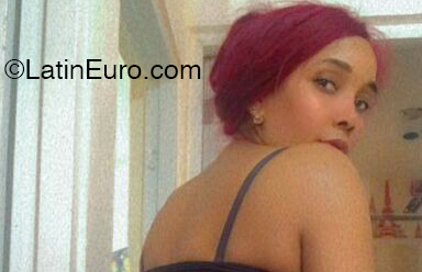 Date this tall Dominican Republic girl Yaji from Santo Domingo DO53322