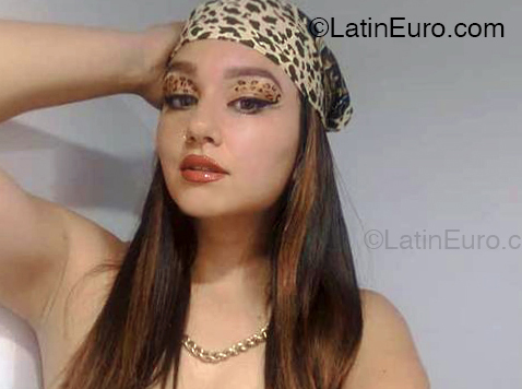 Date this tall Venezuela girl Valeska from Maracay VE5095