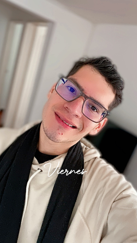 Date this fun Colombia man Sebastian from Bogot&aacute; CO33331