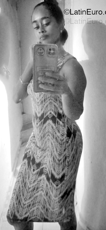 Date this fun Dominican Republic girl Ursulina from Santo Domingo DO55101