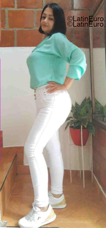 Date this delightful Colombia girl Mirian from Cali CO33367