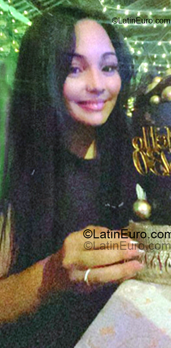 Date this sensual Colombia girl Sulgey from Bogota CO33450