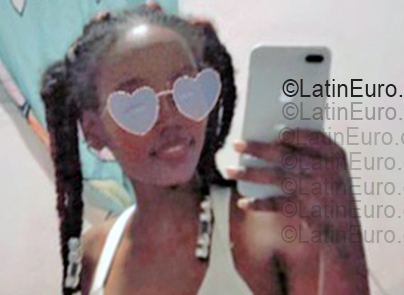 Date this hard body Dominican Republic girl Soribel from El Seibo DO55473