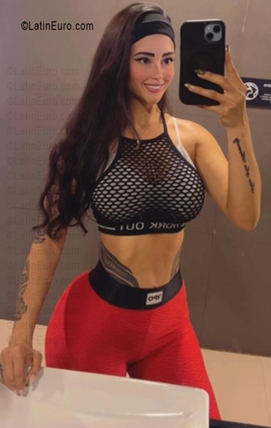 Date this delightful Colombia girl Pau from Cali CO33604