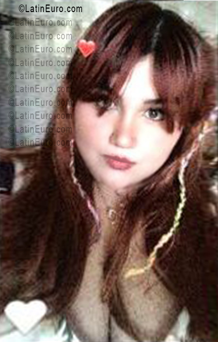 Date this voluptuous Mexico girl Yuliana from Monterrey MX2788