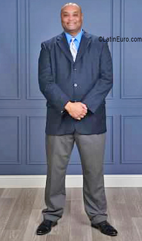 Date this exotic United States man Alvin from Dallas US25551